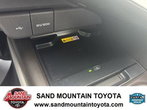 Used 2023 Toyota Camry XSE w/ Navigation Package image 21