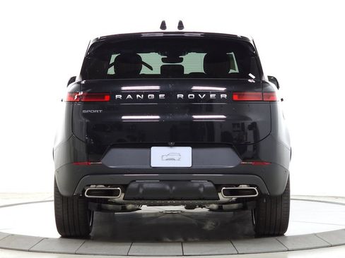 Used 2026 Land Rover Range Rover Sport SE AWD/4WD image 4