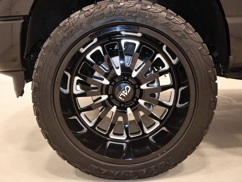 Certified 2023 Ford F150 Lariat w/ Equipment Group 502A High image 43