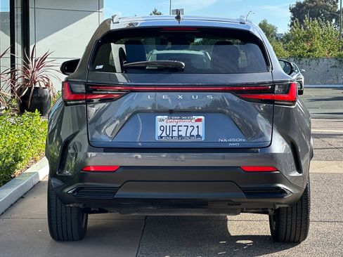Used 2025 Lexus NX 450h+ AWD w/ Accessory Package (Z2) image 5