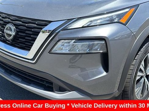 Certified 2023 Nissan Rogue SV image 9