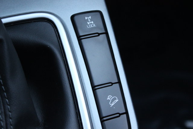 Used 2024 Kia Seltos LX AWD/4WD image 11