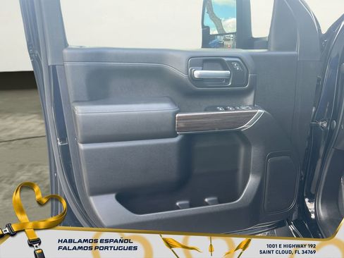 Used 2023 Chevrolet Silverado 2500 LT w/ Z71 Chrome Sport Edition image 12