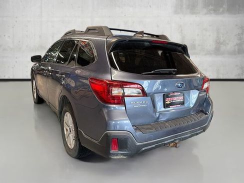Used 2018 Subaru Outback 2.5i Premium image 7