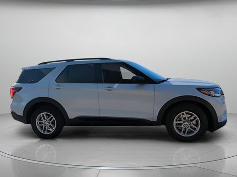New 2026 Ford Explorer Active w/ Active Comfort Package image 36