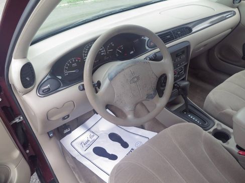 Used 2001 Chevrolet Malibu V6 FWD image 7