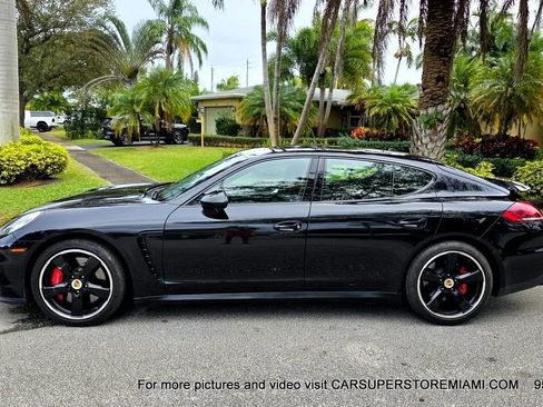 Used 2016 Porsche Panamera GTS image 17