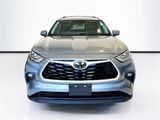 Used 2020 Toyota Highlander XLE image 2