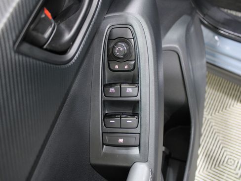 Used 2025 Subaru Crosstrek 2.0i Premium image 7