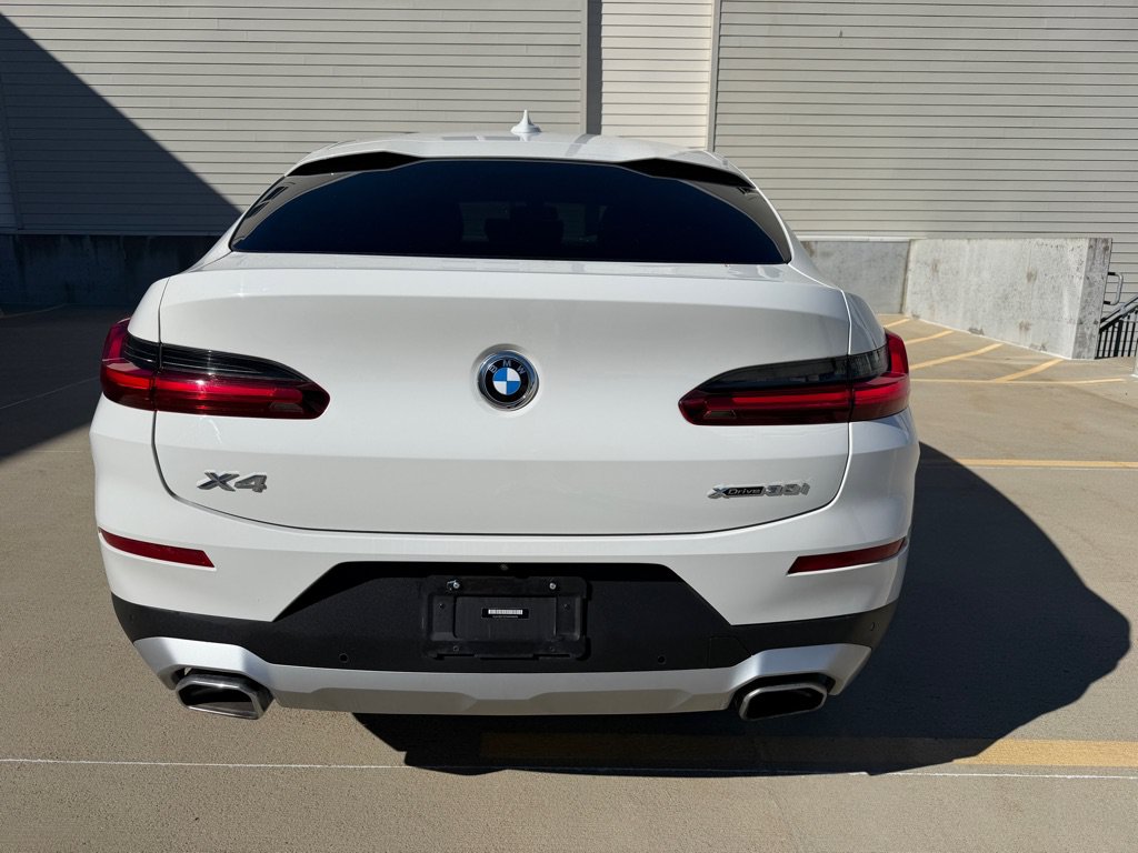 Used 2022 BMW X4 xDrive30i AWD/4WD image 6