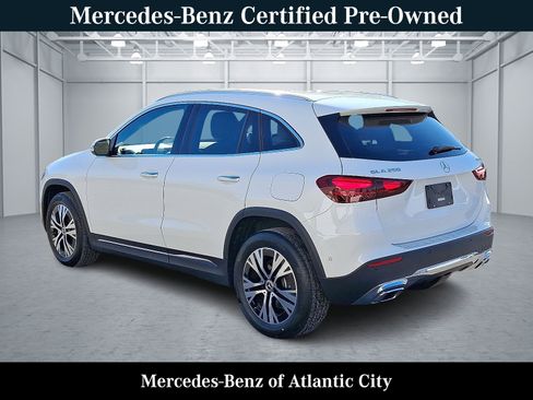 Used 2026 Mercedes-Benz GLA 250 4MATIC image 4