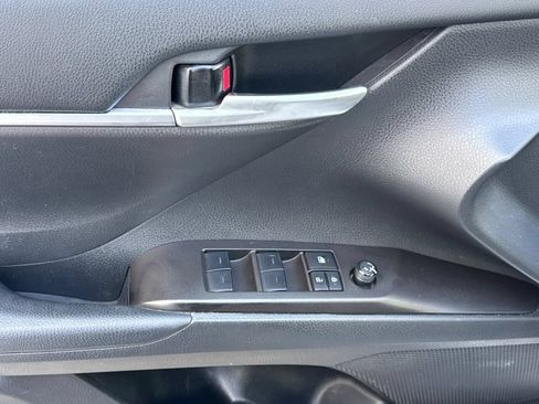 Used 2024 Toyota Camry SE w/ Audio Upgrade Package FWD image 12