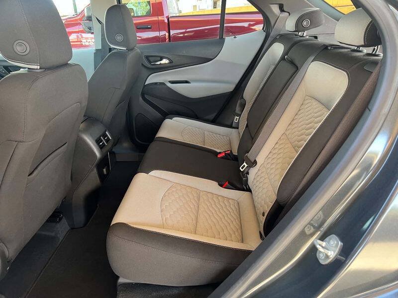 Used 2018 Chevrolet Equinox LS AWD/4WD image 21