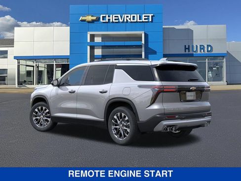 New 2026 Chevrolet Traverse LT w/ Sun and Wheel Package AWD/4WD image 4