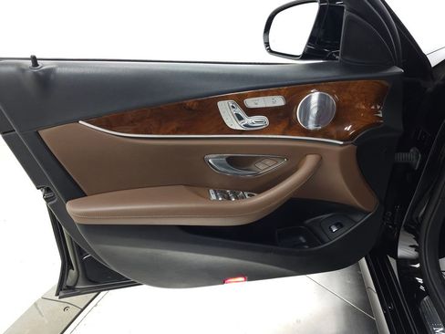 Used 2019 Mercedes-Benz E 450 4MATIC Sedan image 14