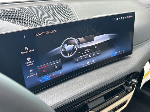 New 2026 BMW i4 xDrive40i w/ Premium Package image 25