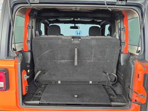 Used 2019 Jeep Wrangler Sport AWD/4WD image 41