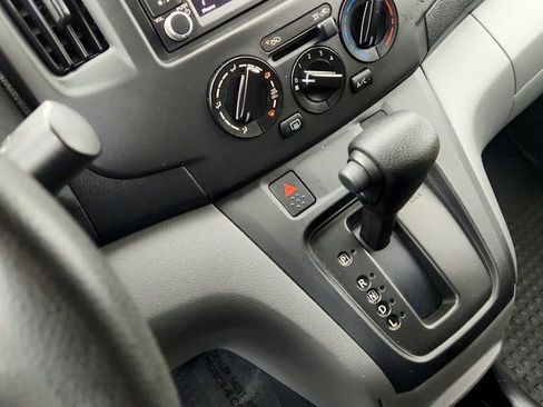 Used 2020 Nissan NV200 SV w/ Back Door Glass Package image 16