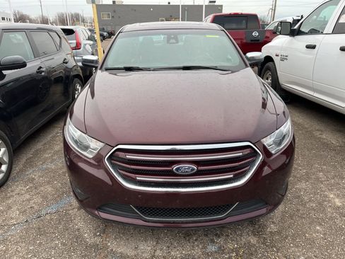 Used 2019 Ford Taurus Limited image 22