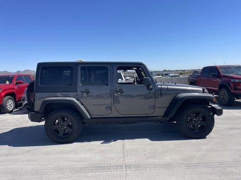 Used 2017 Jeep Wrangler Unlimited Sport image 3
