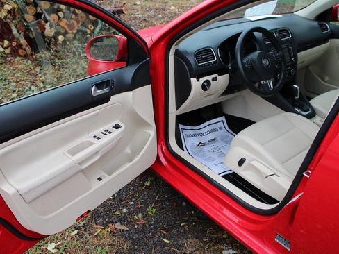 Used 2013 Volkswagen Jetta SE image 13