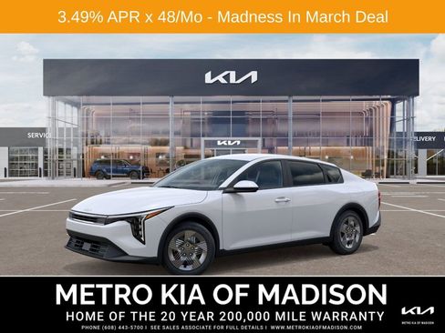 New 2026 Kia K4 LX image 3