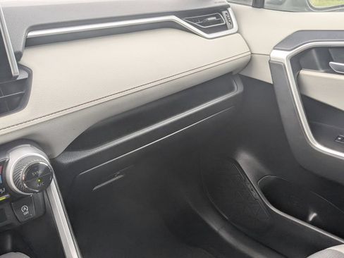 Used 2023 Toyota RAV4 XLE w/ Convenience Package FWD image 24