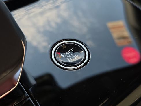 New 2026 Land Rover Range Rover Sport Dynamic SE image 27