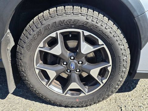 Used 2019 Subaru Crosstrek 2.0i Premium w/ Eyesight System AWD/4WD image 9