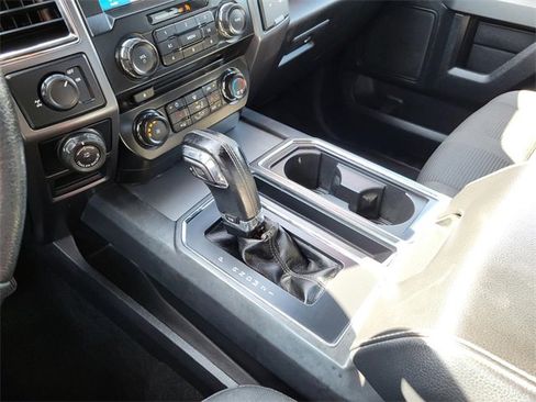 Used 2016 Ford F150 XLT w/ Equipment Group 302A Luxury image 11