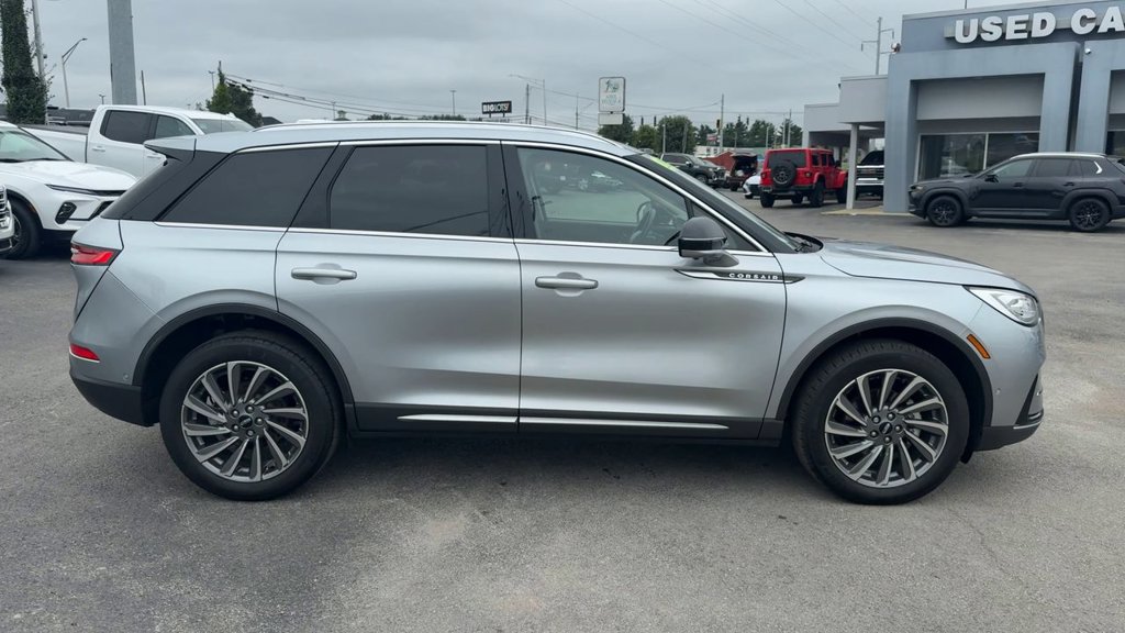 Used 2023 Lincoln Corsair Reserve w/ Equipment Group 202A AWD/4WD image 8