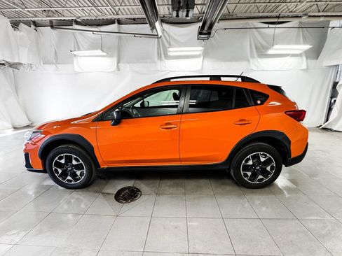 Used 2019 Subaru Crosstrek 2.0i image 3