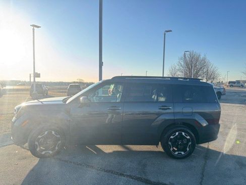 Used 2025 Hyundai Santa Fe SEL image 6