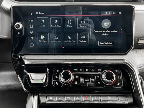 Used 2025 GMC Sierra 2500 Denali image 24