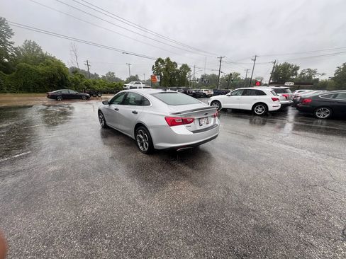 Used 2019 Chevrolet Malibu RS FWD image 3