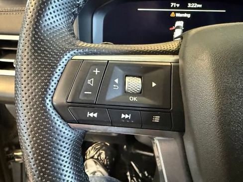 Used 2024 Mitsubishi Outlander SE AWD/4WD image 16