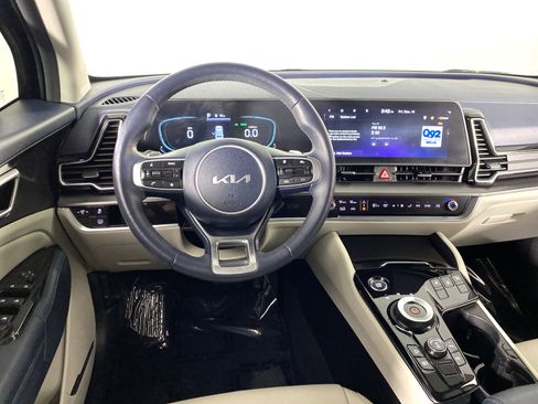 Used 2023 Kia Sportage EX image 20