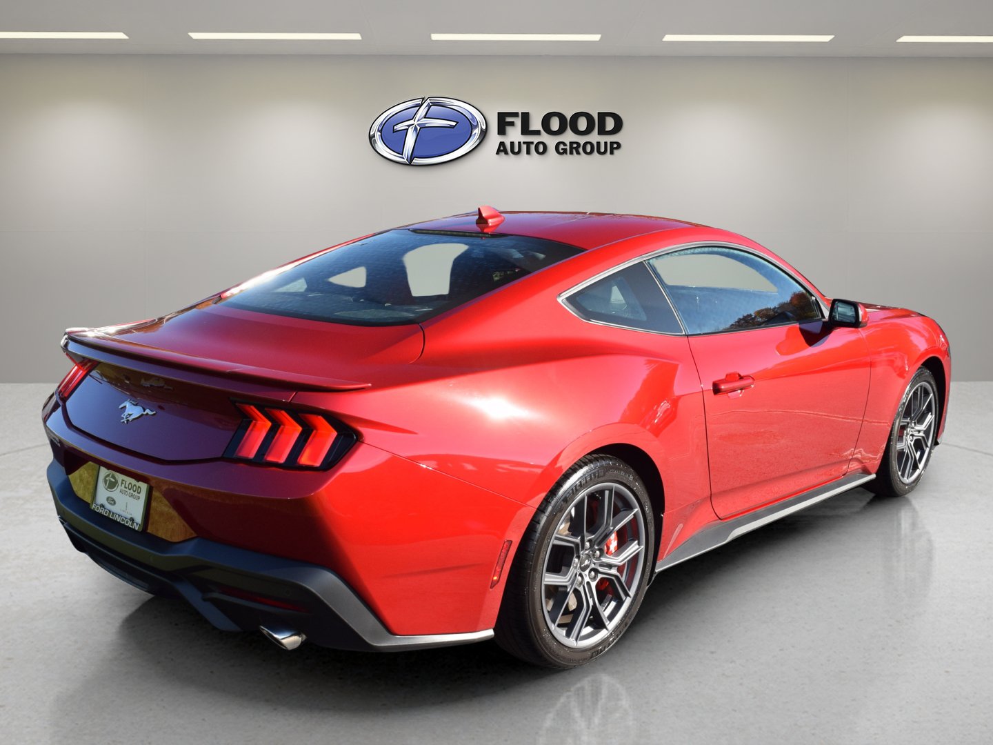 Used 2024 Ford Mustang Premium w/ 2.3L High Performance Package RWD image 4