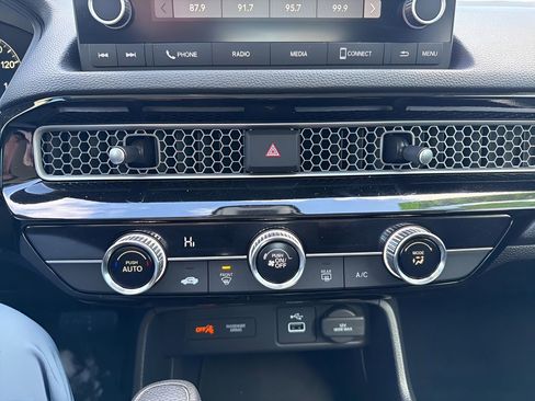 Used 2023 Honda Civic LX image 17