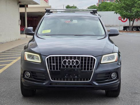 Used 2017 Audi Q5 2.0T Premium Plus w/ Technology Package AWD/4WD image 2