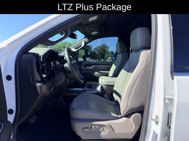 Certified 2025 Chevrolet Silverado 2500 LTZ w/ LTZ Plus Package AWD/4WD image 8
