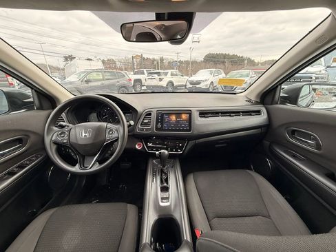 Used 2020 Honda HR-V EX image 17