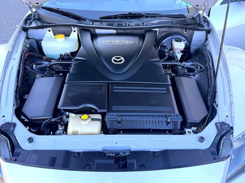 Used 2005 MAZDA RX-8 w/ AT Grand Touring Pkg image 36