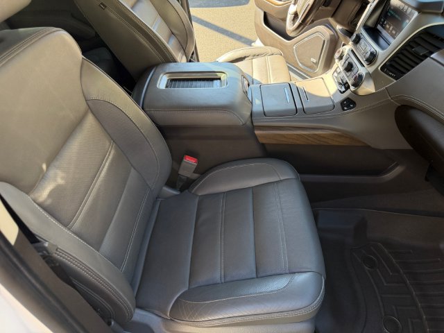 Used 2020 GMC Yukon XL Denali w/ Denali Premium Package AWD/4WD image 30