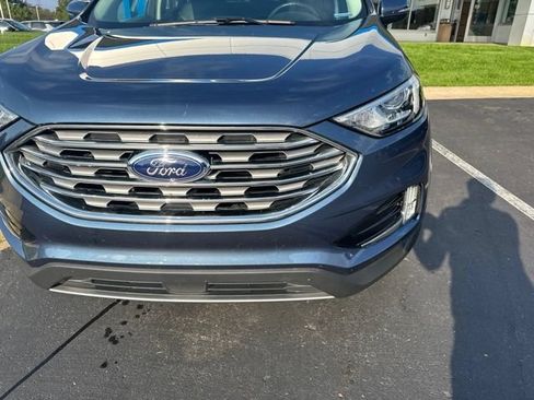 Used 2019 Ford Edge SEL w/ Equipment Group 201A AWD/4WD image 9