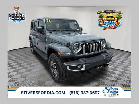 Used 2024 Jeep Wrangler Unlimited Sahara w/ Technology Group AWD/4WD image 1