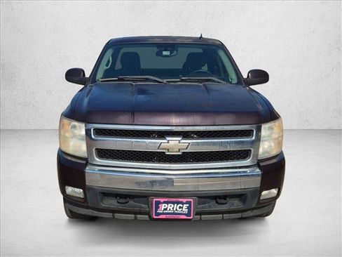 Used 2008 Chevrolet Silverado 1500 LT w/ Texas Edition RWD image 2