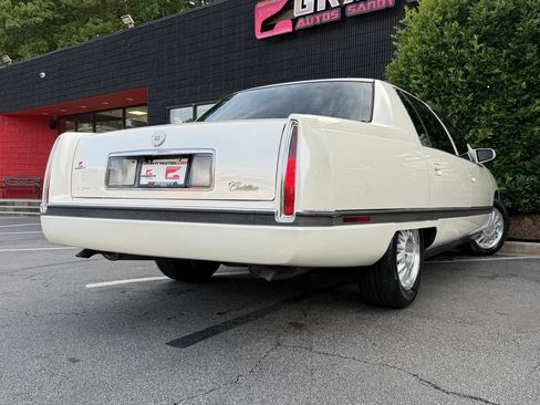 Used 1994 Cadillac De Ville Concours FWD image 13