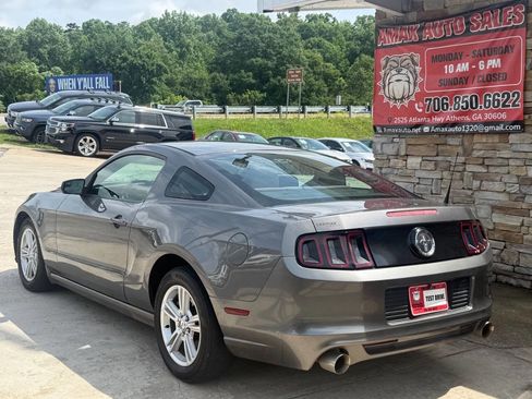 Used 2014 Ford Mustang Coupe RWD image 7