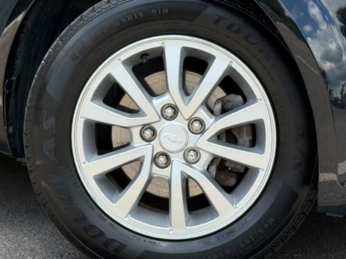 Used 2020 Chevrolet Sonic LT FWD image 24